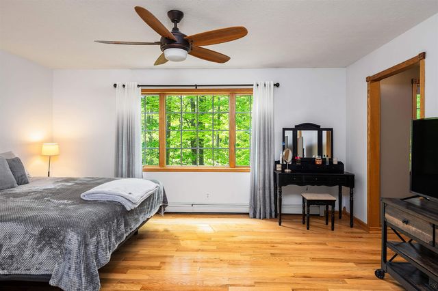 9639 E Walkabout Lane, Elmwood Twp, MI 49684