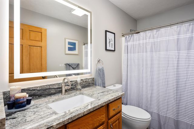 9639 E Walkabout Lane, Elmwood Twp, MI 49684