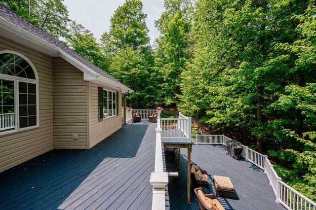 9639 E Walkabout Lane, Elmwood Twp, MI 49684