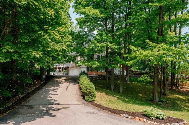 9639 E Walkabout Lane, Elmwood Twp, MI 49684