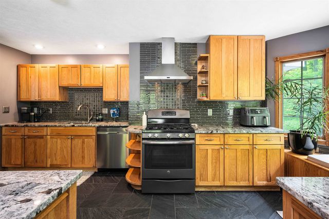 9639 E Walkabout Lane, Elmwood Twp, MI 49684