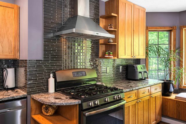 9639 E Walkabout Lane, Elmwood Twp, MI 49684