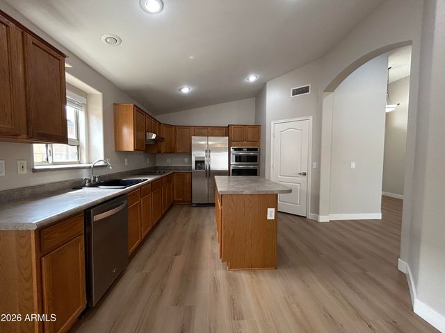 434 E CHICORY Place, San Tan Valley, AZ 85143