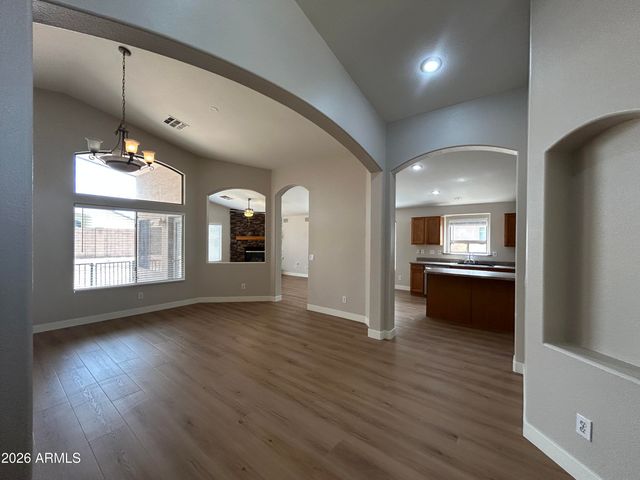 434 E CHICORY Place, San Tan Valley, AZ 85143