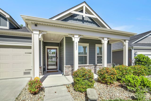 4097 Canopy Creek Drive, Denver, NC 28037