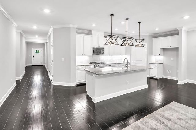 4097 Canopy Creek Drive, Denver, NC 28037