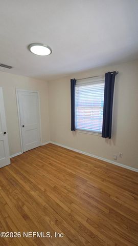 3665 ST JOHNS Avenue, Jacksonville, FL 32205