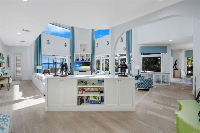 831 Caxambas DR, Marco Island, FL 34145
