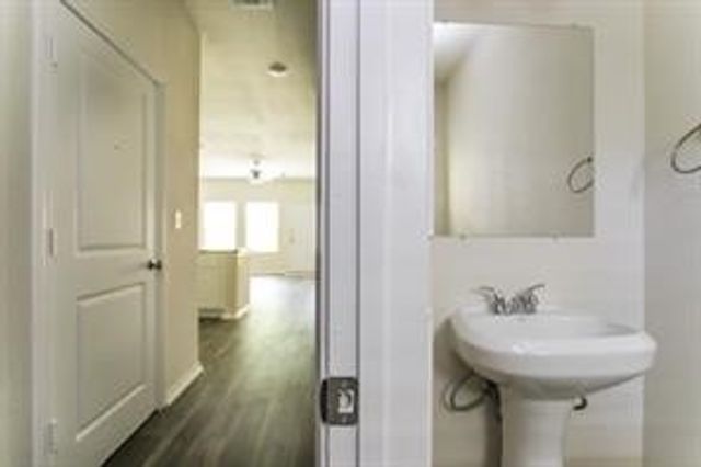 690 Union Street 2, Bonham, TX 75418