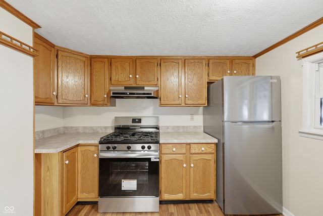 1003 S Shelby Street, Shelbyville, IN 46176
