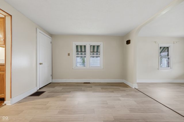 1003 S Shelby Street, Shelbyville, IN 46176