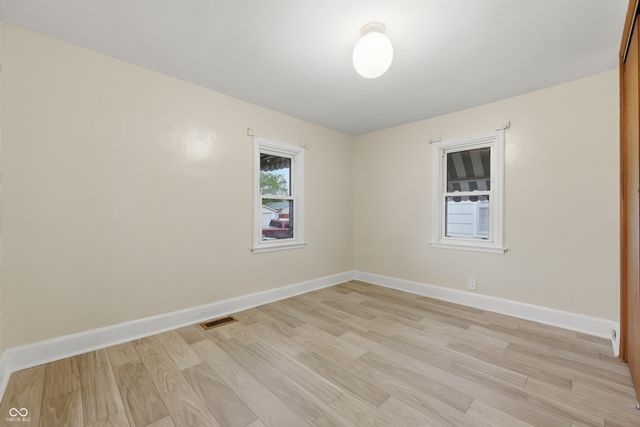 1003 S Shelby Street, Shelbyville, IN 46176