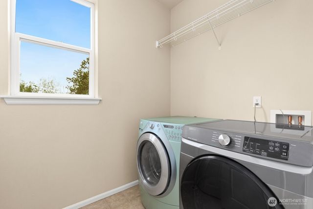 20914 13th Place W, Lynnwood, WA 98036
