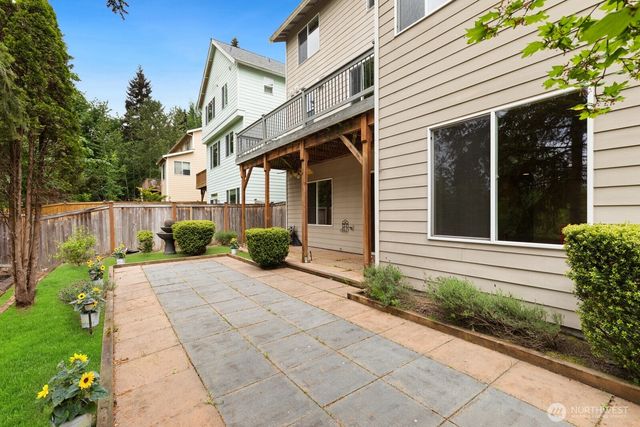 20914 13th Place W, Lynnwood, WA 98036