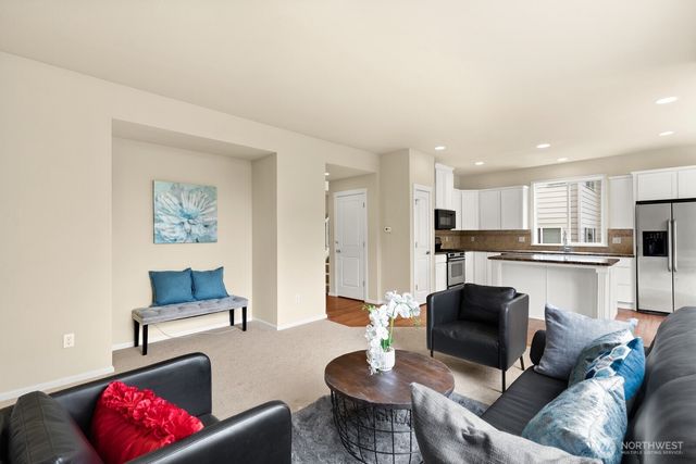20914 13th Place W, Lynnwood, WA 98036