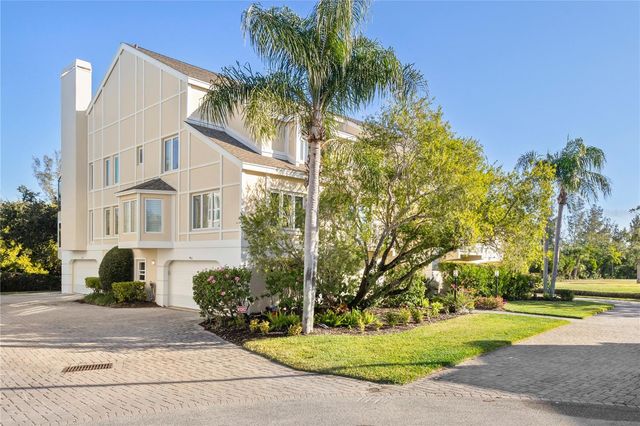 121 TIDY ISLAND BOULEVARD, Bradenton, FL 34210