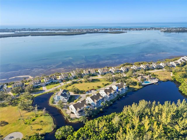 121 TIDY ISLAND BOULEVARD, Bradenton, FL 34210