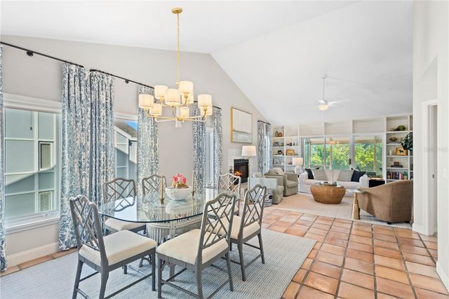 121 TIDY ISLAND BOULEVARD, Bradenton, FL 34210