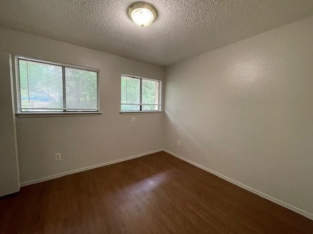 8808 Mountain Ridge DR B, Austin, TX 78759