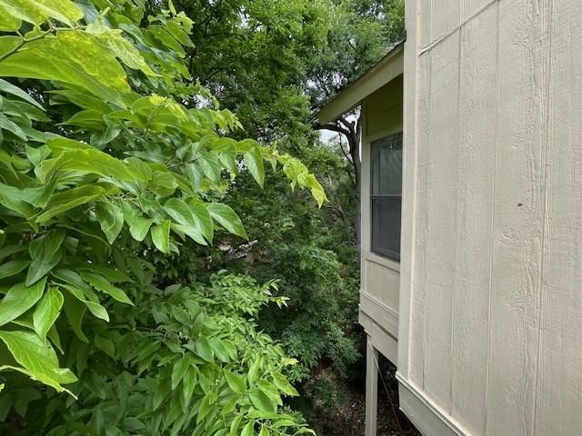 8808 Mountain Ridge DR B, Austin, TX 78759