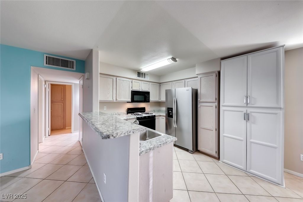 Image 12 of property listing at 3425 East Russell Road 147, Las Vegas, NV 89120