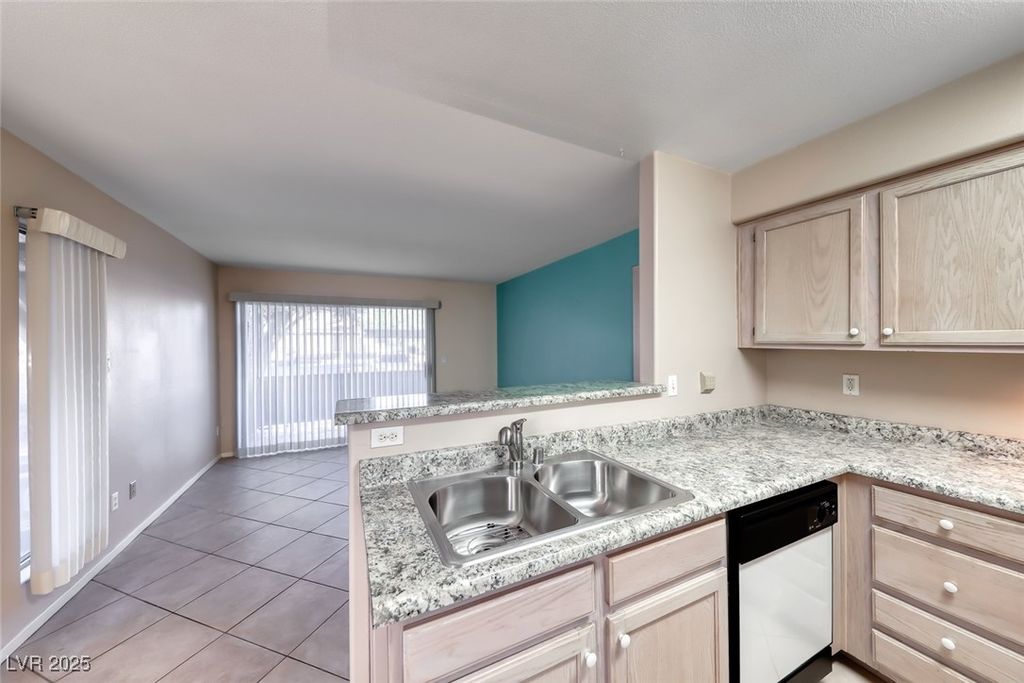 Image 2 of property listing at 3425 East Russell Road 147, Las Vegas, NV 89120