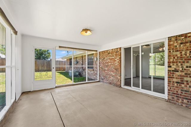 4932 Amherst Drive, Bartlesville, OK 74006