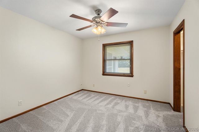 4932 Amherst Drive, Bartlesville, OK 74006