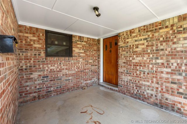 4932 Amherst Drive, Bartlesville, OK 74006
