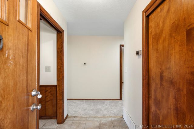 4932 Amherst Drive, Bartlesville, OK 74006