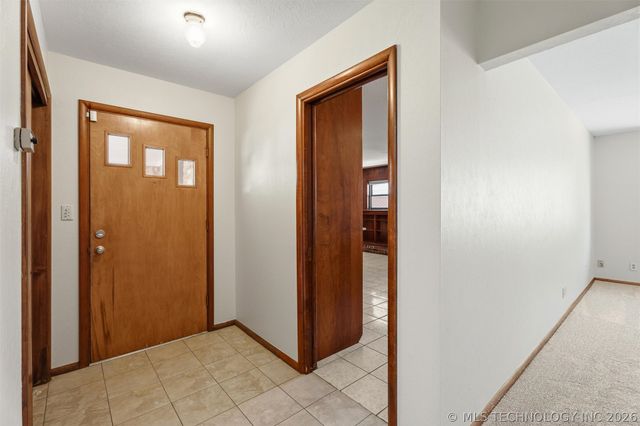 4932 Amherst Drive, Bartlesville, OK 74006
