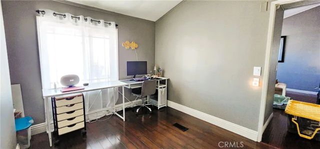 2595 Atlanta 19, Riverside, CA 92507