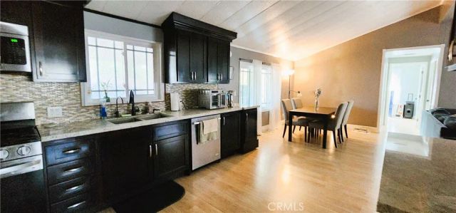 2595 Atlanta 19, Riverside, CA 92507