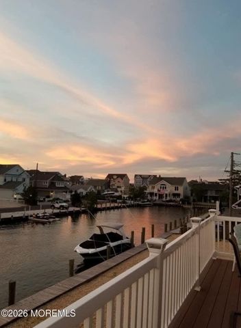 225 Norman Court, Normandy Beach, NJ 08739