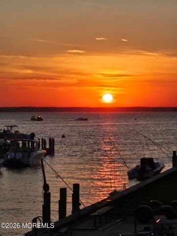 225 Norman Court, Normandy Beach, NJ 08739