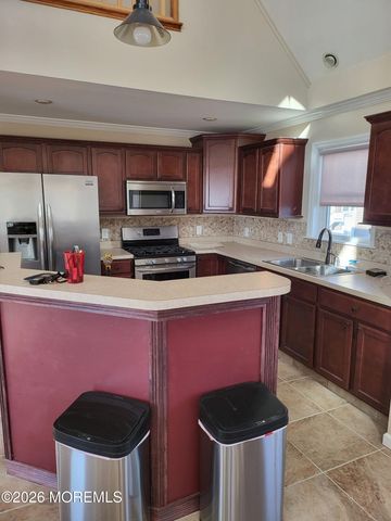 225 Norman Court, Normandy Beach, NJ 08739