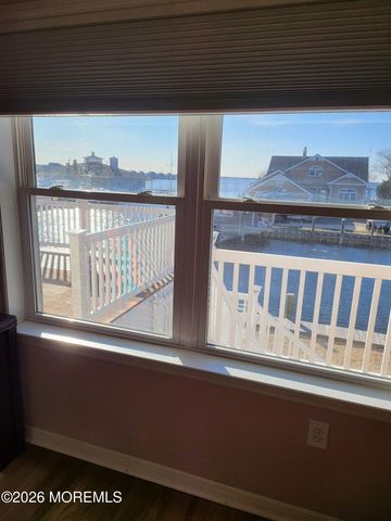 225 Norman Court, Normandy Beach, NJ 08739