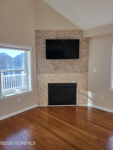 225 Norman Court, Normandy Beach, NJ 08739