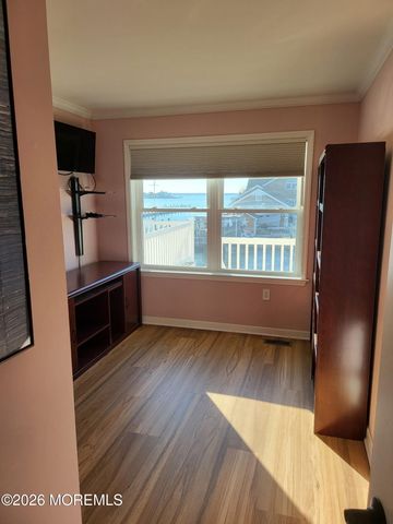 225 Norman Court, Normandy Beach, NJ 08739
