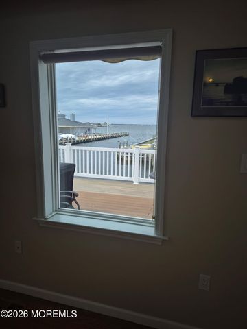 225 Norman Court, Normandy Beach, NJ 08739