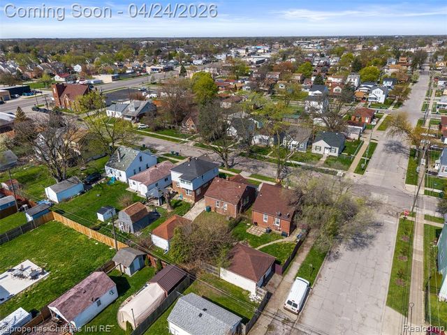 1611 Ethel Avenue, Lincoln Park, MI 48146