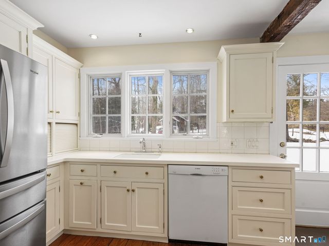 3 Deerfield Road, Wilton, CT 06897