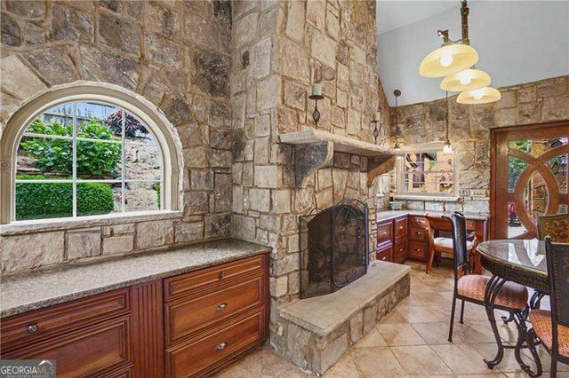 360 Oak Terrace, Alpharetta, GA 30009