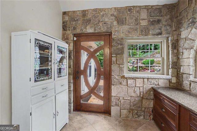 360 Oak Terrace, Alpharetta, GA 30009