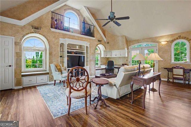 360 Oak Terrace, Alpharetta, GA 30009