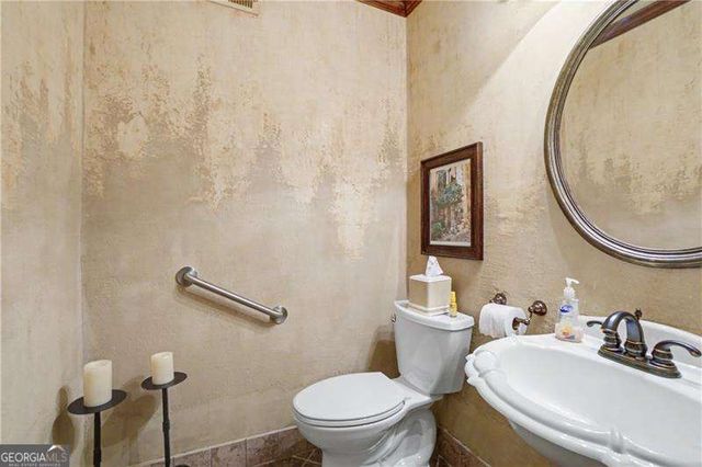 360 Oak Terrace, Alpharetta, GA 30009