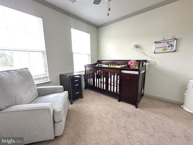 41719 CYNTHIA TER, Aldie, VA 20105
