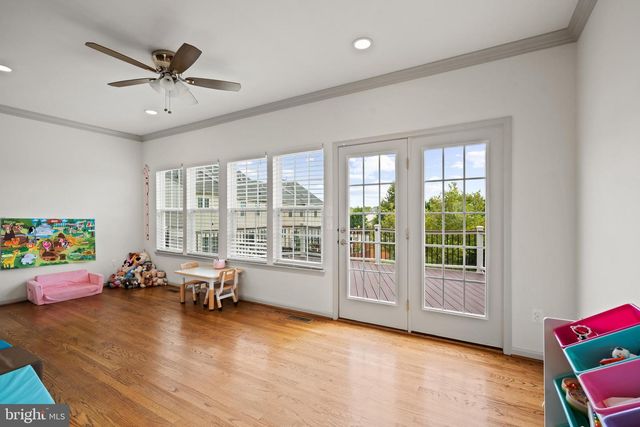 41719 CYNTHIA TER, Aldie, VA 20105
