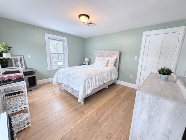 94 Bolivar St 2, Canton, MA 02021