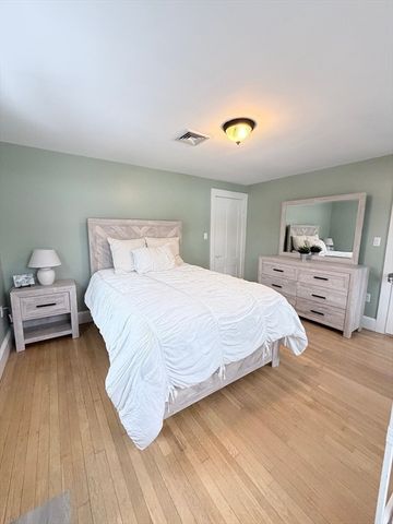 94 Bolivar St 2, Canton, MA 02021